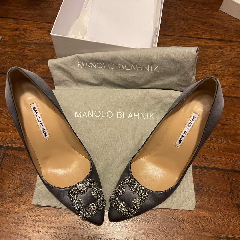 Grey/Slate Manolo Blahnik Hangisi Size 38.5